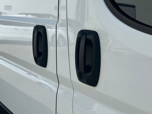 Used 2023 RAM ProMaster 2500 w/ Convenience Group image 19