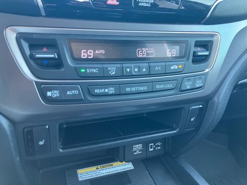 Used 2021 Honda Pilot Special Edition image 21
