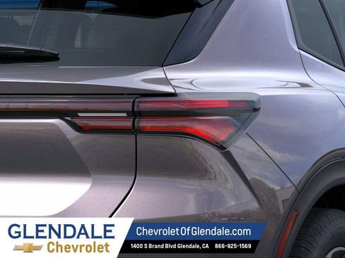 New 2026 Chevrolet Equinox EV LT image 11