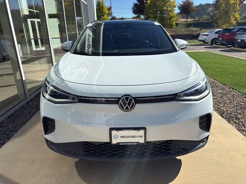 Used 2022 Volkswagen ID.4 Pro S image 2
