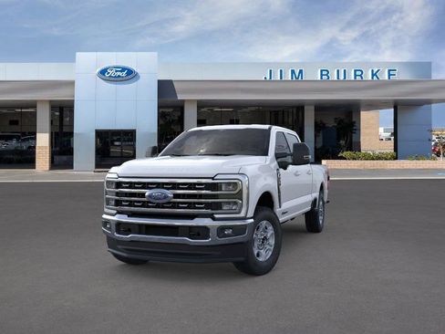 New 2026 Ford F250 XLT image 2