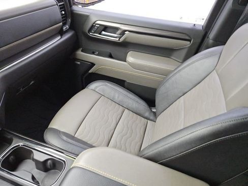 Used 2023 Chevrolet Silverado 1500 ZR2 w/ Technology Package image 24