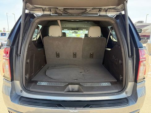 Used 2021 Chevrolet Suburban Z71 w/ Z71 Off-Road Package image 20