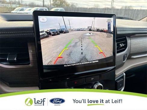 Used 2022 Ford Expedition Limited image 28