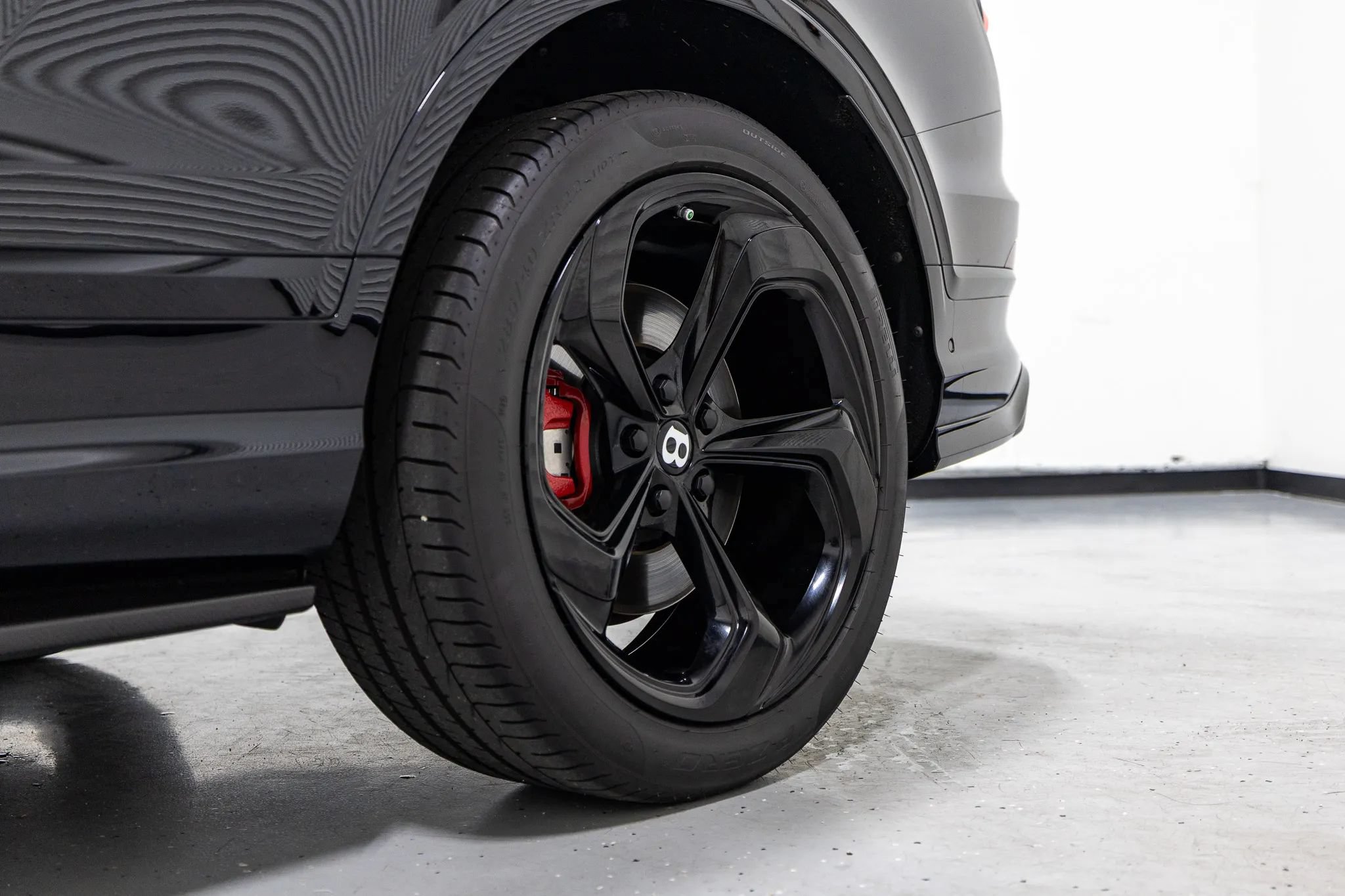 Used 2022 Bentley Bentayga AWD/4WD image 15