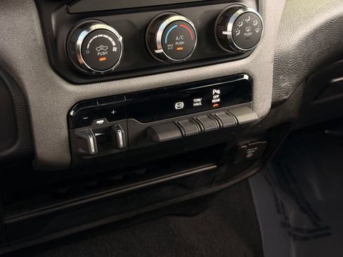 Used 2024 RAM 3500 Tradesman w/ Chrome Appearance Group AWD/4WD image 43