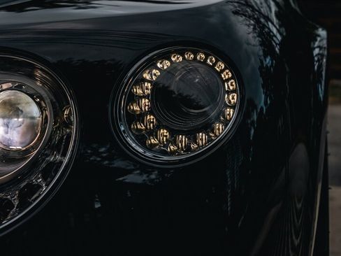 Used 2017 Bentley Continental GT image 30