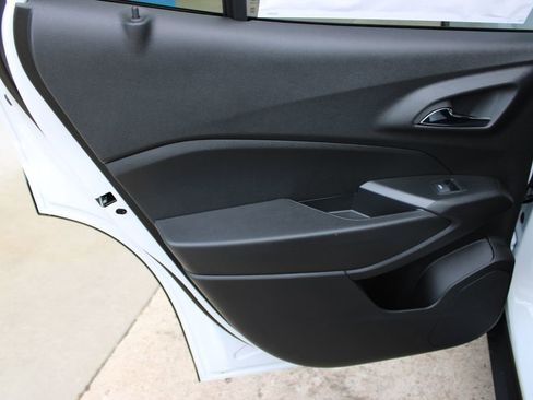 New 2026 Chevrolet Trax LS image 17