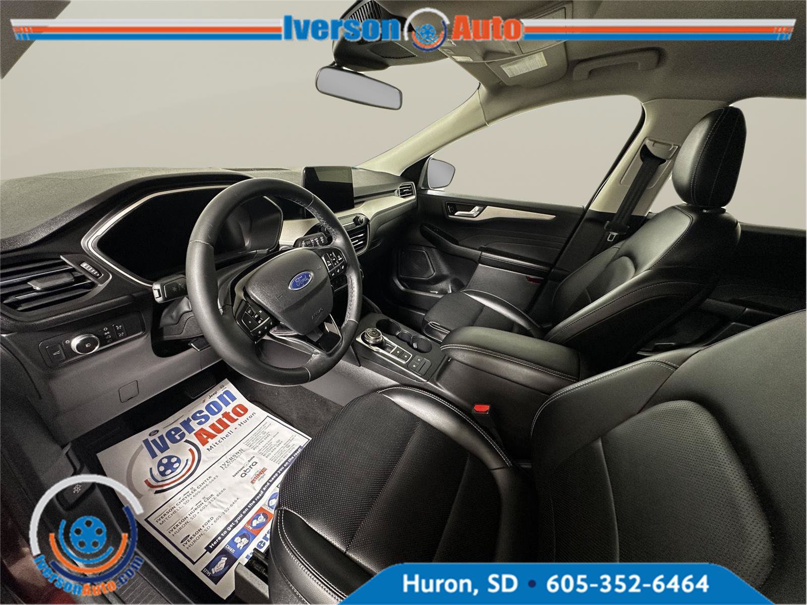 Used 2021 Ford Escape SEL w/ Technology Package AWD/4WD image 14