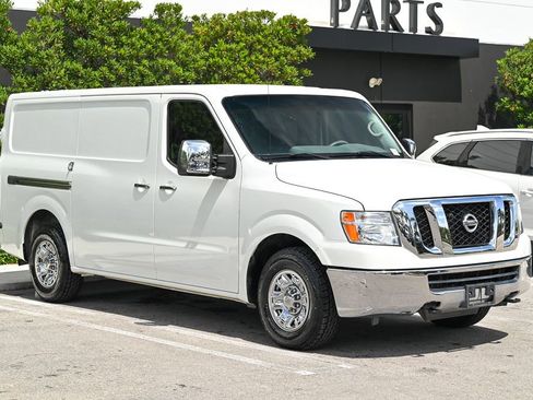 Used 2020 Nissan NV 3500 SL w/ Navigation Package RWD image 3