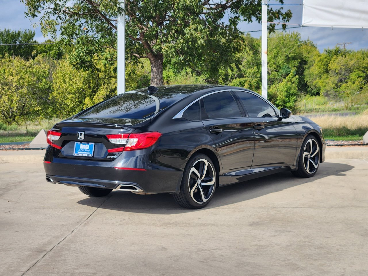 Used 2022 Honda Accord Sport image 5