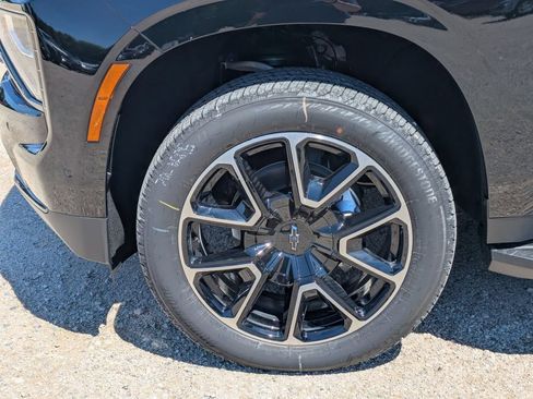 New 2026 Chevrolet Tahoe RST w/ RST Capability Package AWD/4WD image 7