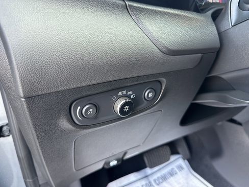 Used 2023 Buick Encore GX Preferred image 10