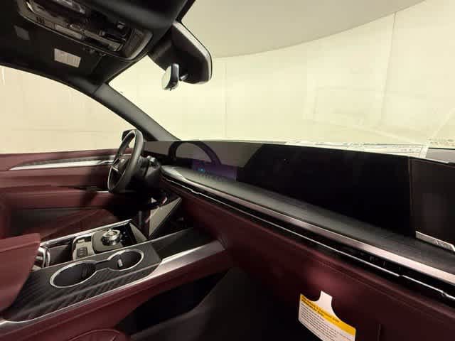 New 2026 Cadillac Escalade Luxury w/ Touring Package AWD/4WD image 35