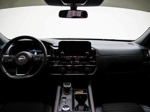 Used 2024 Nissan Pathfinder Rock Creek image 27