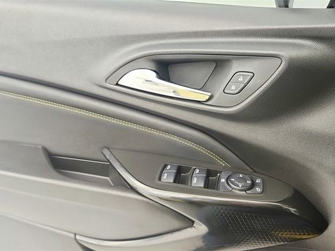 Used 2024 Chevrolet Trax ACTIV w/ Driver Confidence Package image 24