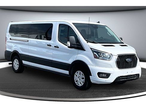 Used 2023 Ford Transit 350 XLT RWD image 2