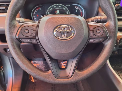 Certified 2025 Toyota RAV4 XLE FWD image 18