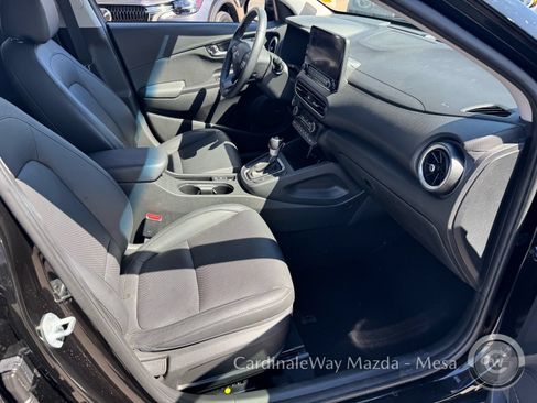Used 2022 Hyundai Kona Limited FWD image 27