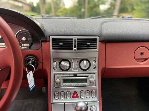 Used 2004 Chrysler Crossfire Coupe RWD image 26