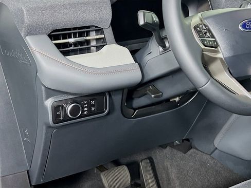 Used 2026 Ford Explorer Active image 13