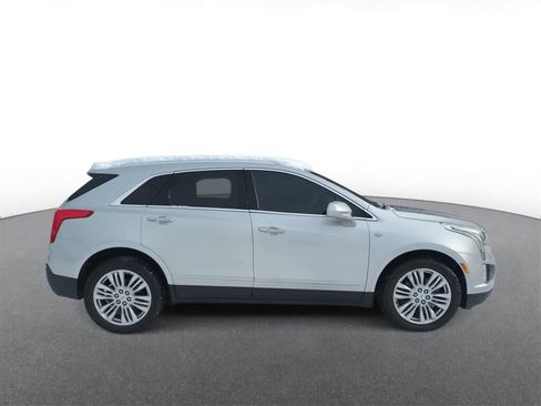 Used 2019 Cadillac XT5 Premium Luxury image 9