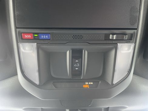 Certified 2025 Subaru Forester Sport image 30