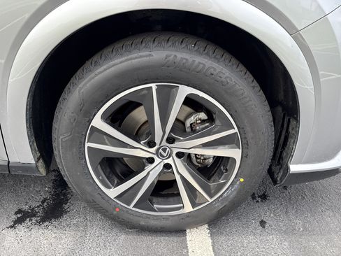 Used 2023 Lexus RX 350 Premium w/ Cold Area Package AWD/4WD image 13