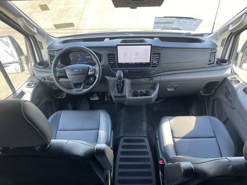 New 2026 Ford Transit 250 148 Medium Roof w/ Exterior Upgrade Package RWD image 10