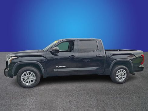 Used 2023 Toyota Tundra SR5 w/ SR5 Premium Package AWD/4WD image 7