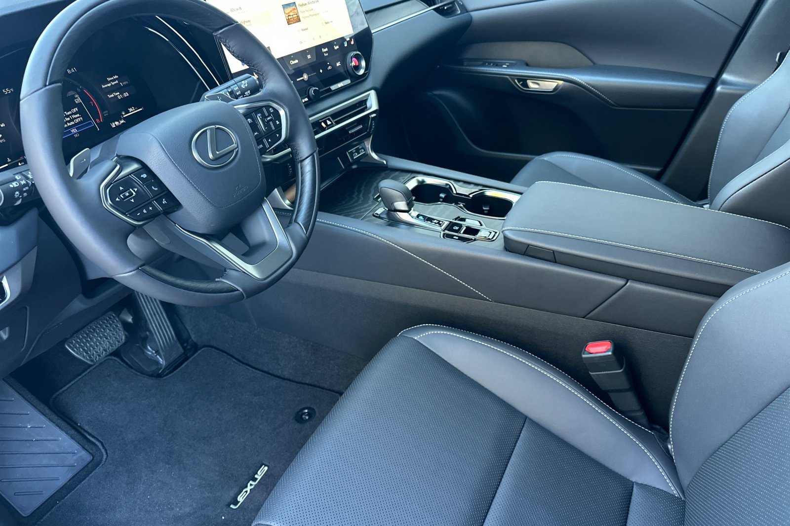 New 2026 Lexus RX 350 Premium w/ Accessory Package (Z1) FWD image 7
