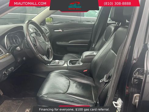 Used 2016 Chrysler 300 C AWD/4WD image 8