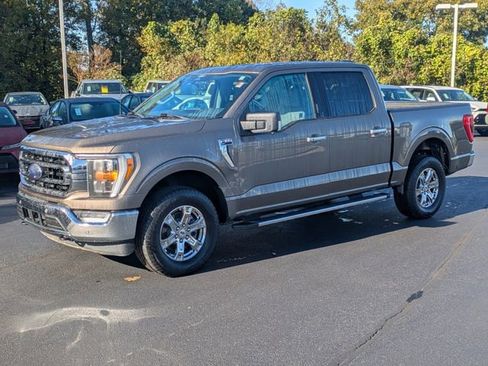 Used 2022 Ford F150 XLT w/ Equipment Group 302A High image 8