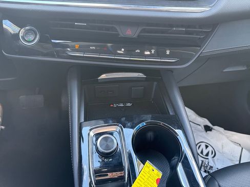 Used 2025 Buick Envision Preferred image 21