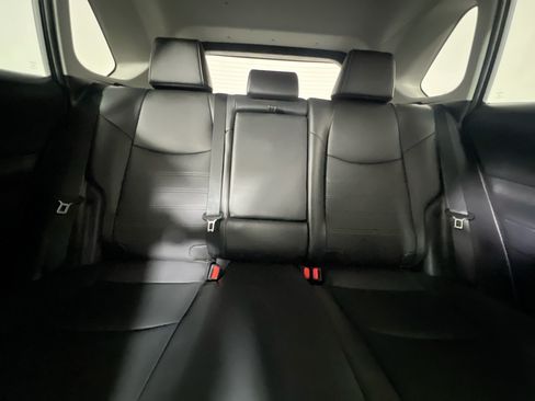 Used 2024 Toyota RAV4 XLE Premium AWD/4WD image 32