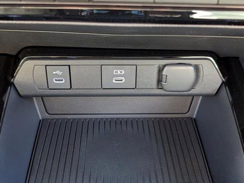 New 2026 Toyota Prius Plug-In Hybrid image 23