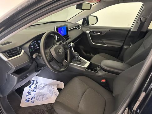 Used 2023 Toyota RAV4 AWD Hybrid image 21