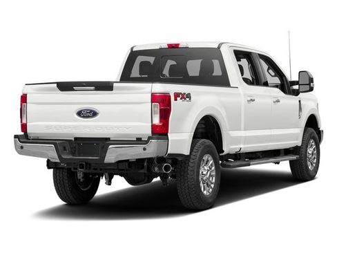 Used 2017 Ford F250 XLT AWD/4WD image 3
