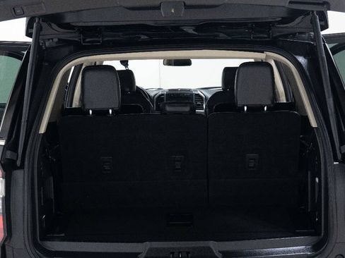 Used 2019 Ford Expedition Platinum RWD image 73