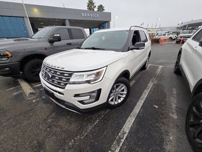Used 2017 Ford Explorer XLT w/ Equipment Group 202A