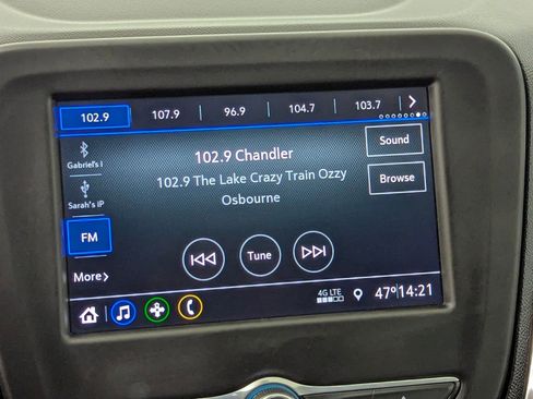 Used 2020 Chevrolet Equinox LT image 27