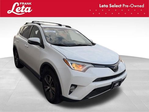 Used 2017 Toyota RAV4 XLE image 7