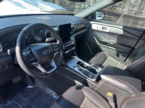 Used 2023 Ford Explorer ST-Line w/ Class IV Trailer Tow Package image 23