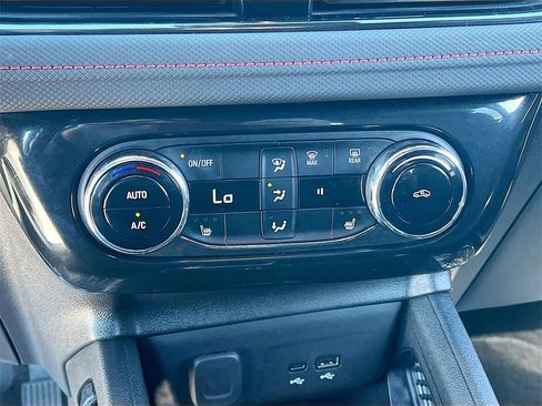 Used 2024 Chevrolet TrailBlazer RS w/ Convenience Package image 15