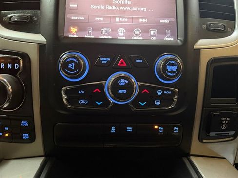 Used 2017 RAM 1500 Big Horn image 21