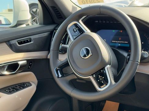 New 2026 Volvo XC90 B5 Plus w/ Protection Package image 7