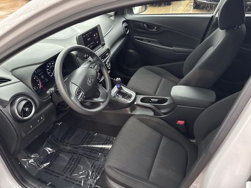 Used 2023 Hyundai Kona SEL AWD/4WD image 7