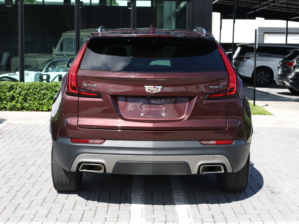 Used 2023 Cadillac XT4 Premium Luxury w/ Enhanced Visibility Package FWD image 6