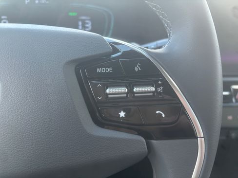 New 2026 Kia Niro EX image 23