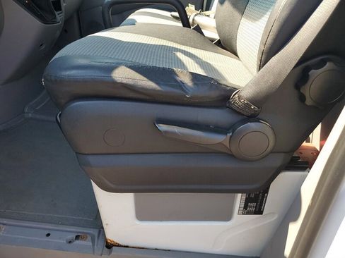 Used 2008 Dodge Sprinter 2500 image 13